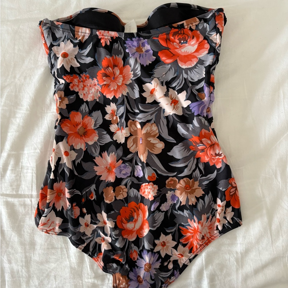 Zimmermann Black Floral corset Swimsuit size 1 (Aus 10, US 4 / 6, 6/7) small - Picture 2 of 4